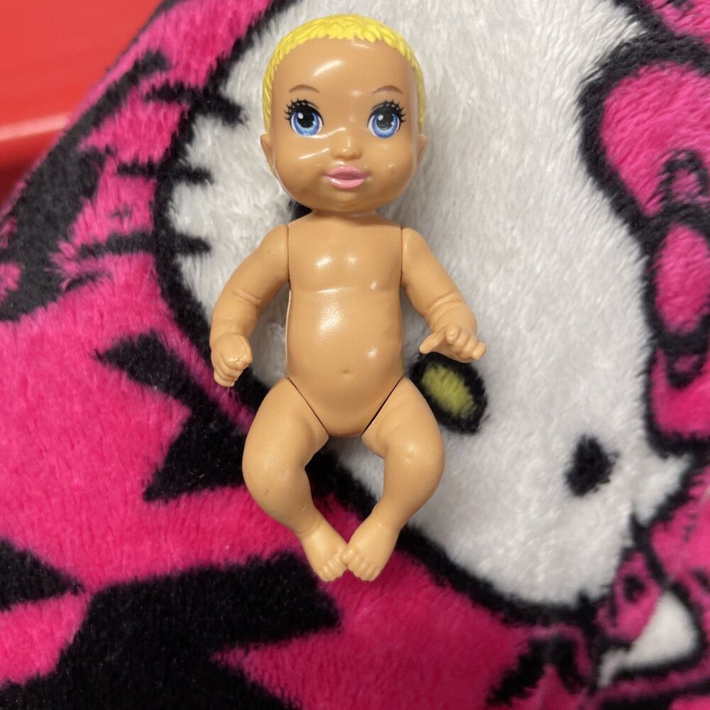 2018 Barbie Babysitter’s Inc Sleepy Baby Story Pack Blonde Baby Doll #FHY80